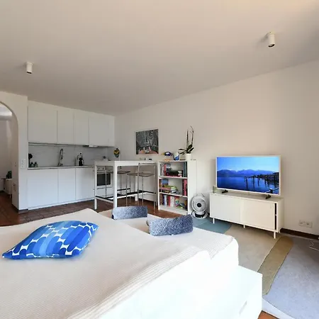 Appartamento Studio By The Maggiore Muralto