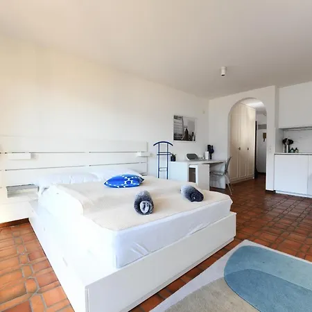 Appartamento Studio By The Maggiore
